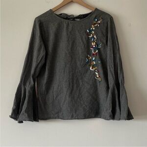 Grace Elements bell sleeve embroidered top. Size Medium